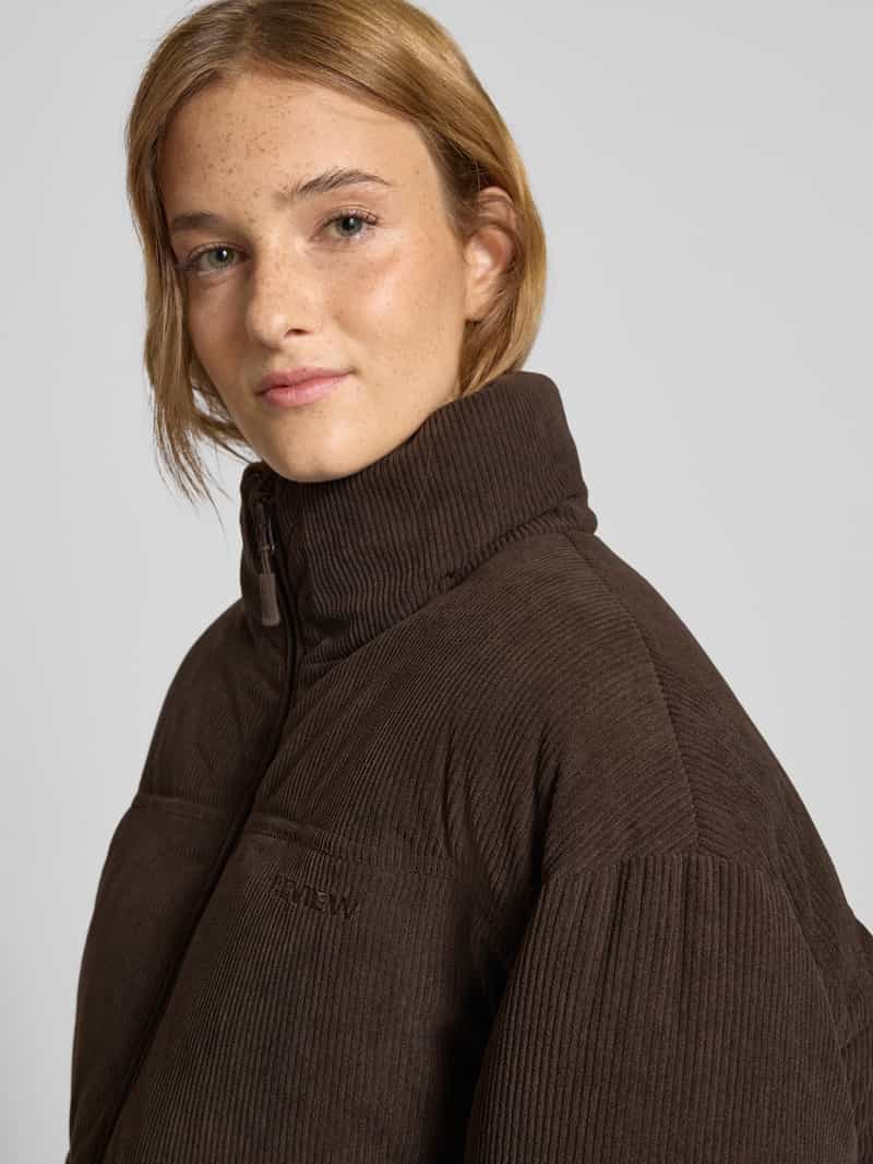 Review Regular fit gewatteerd jack in ribcordlook