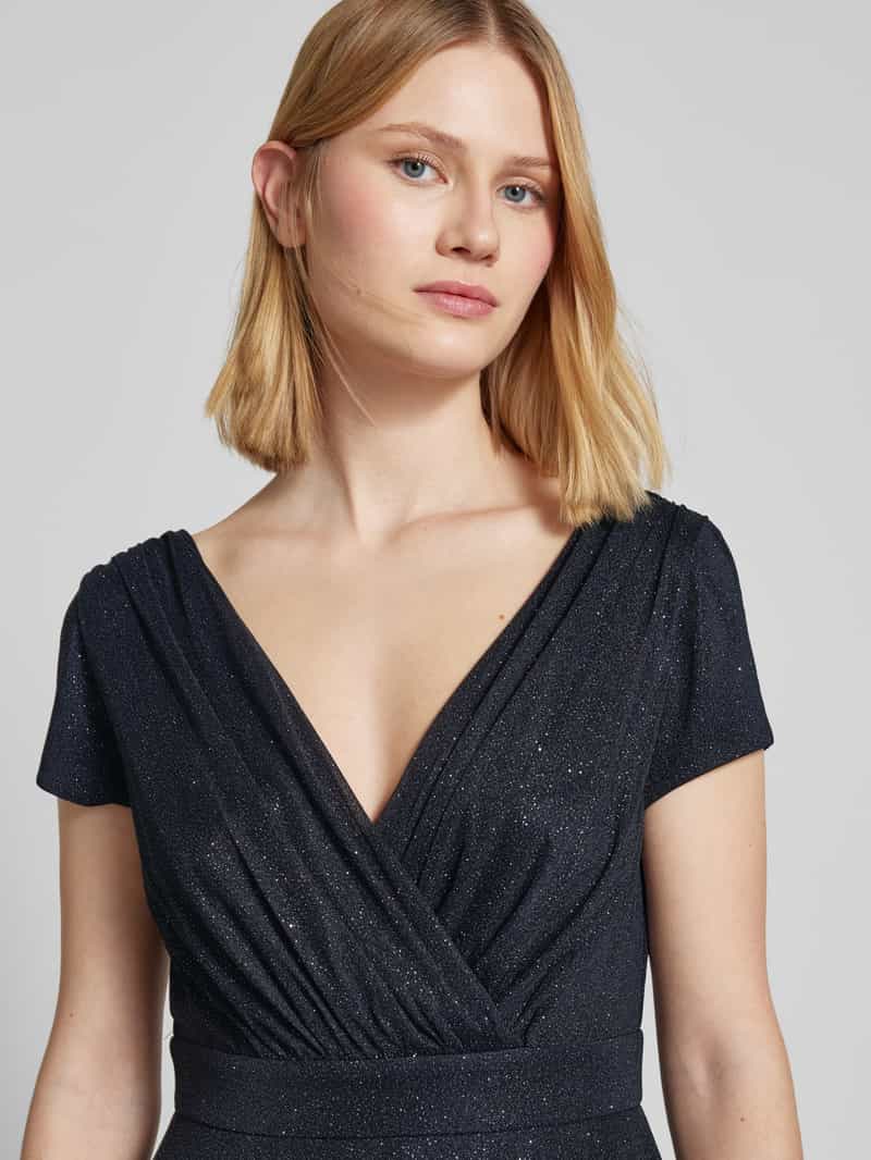 Vera Mont Knielange cocktailjurk in wikkellook