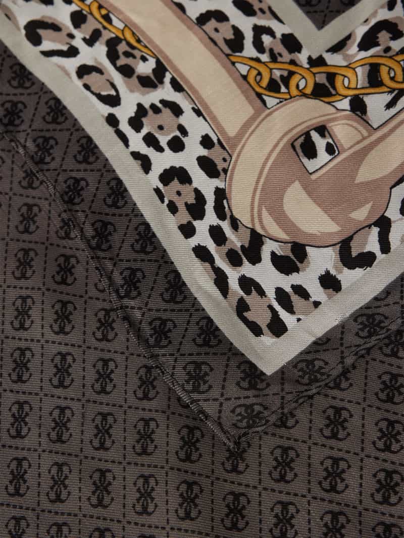 Guess Sjaal met omzoomde boorden model 'NOELLE'