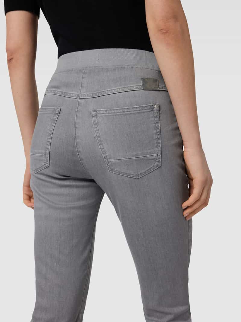 Raphaela By Brax Slim fit jeans met elastische band model 'Pamina Fun'