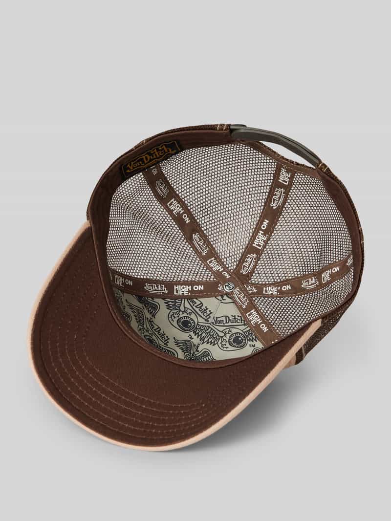 Von Dutch Trucker-pet met labelpatch model 'BOSTON'