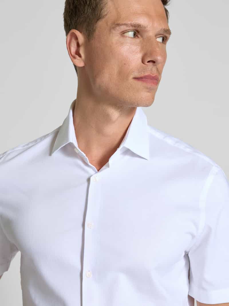 Jake*s Slim fit zakelijk overhemd met knoopsluiting