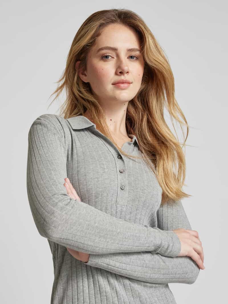 Marc O'Polo Slim fit shirt met lange mouwen van een gestructureerde mix van katoen en modal met henley-kraag
