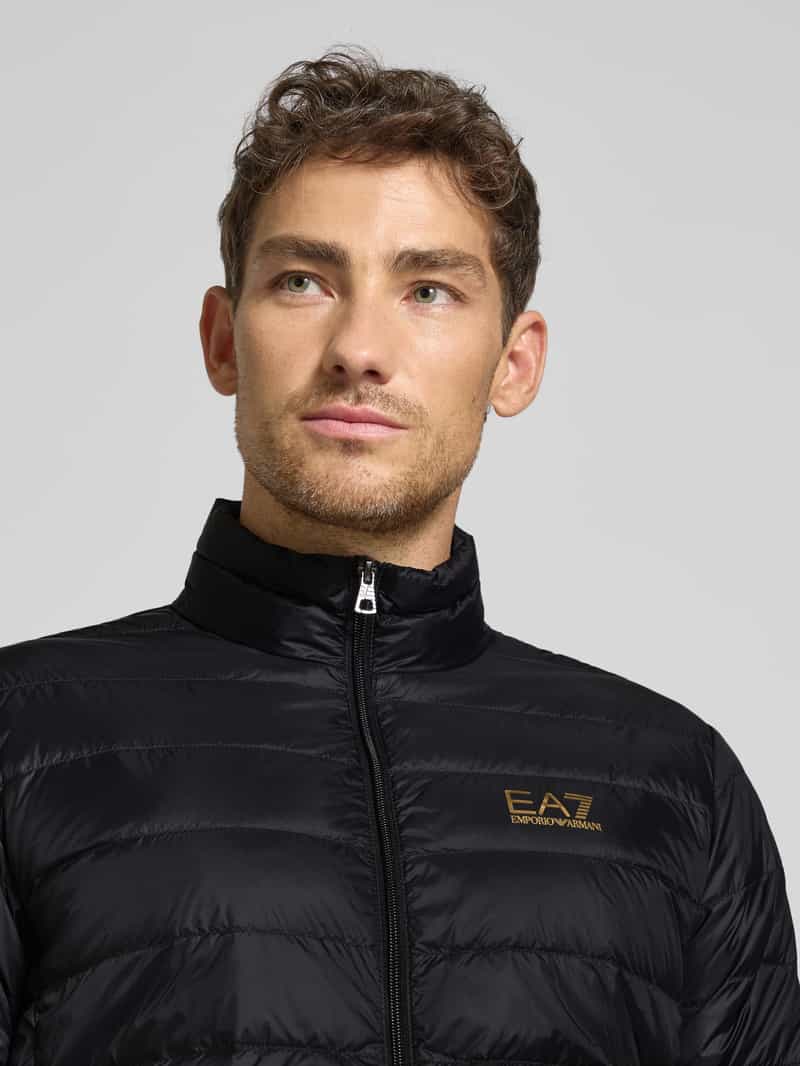 EA7 Emporio Armani Donsjack met labelprint model 'TRAIN CORE'