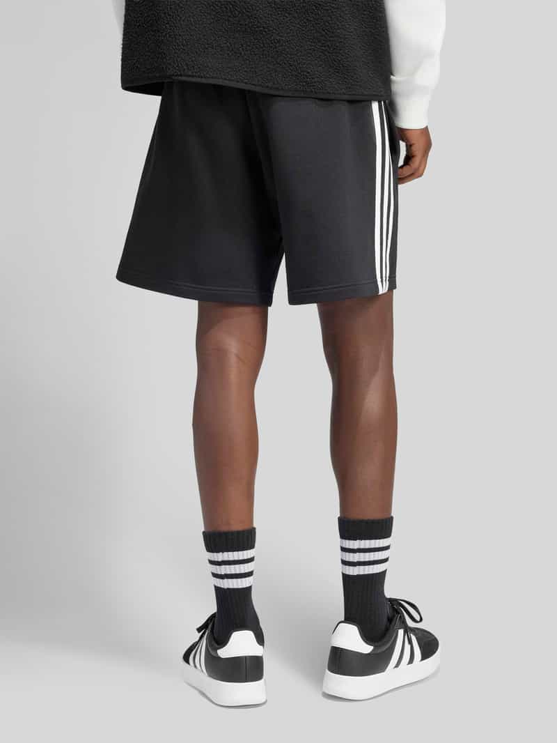 Adidas Sportswear Essentials short - zwart/wit, foto 3