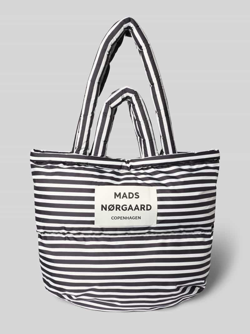 Handtas met stiksels en labeldetail