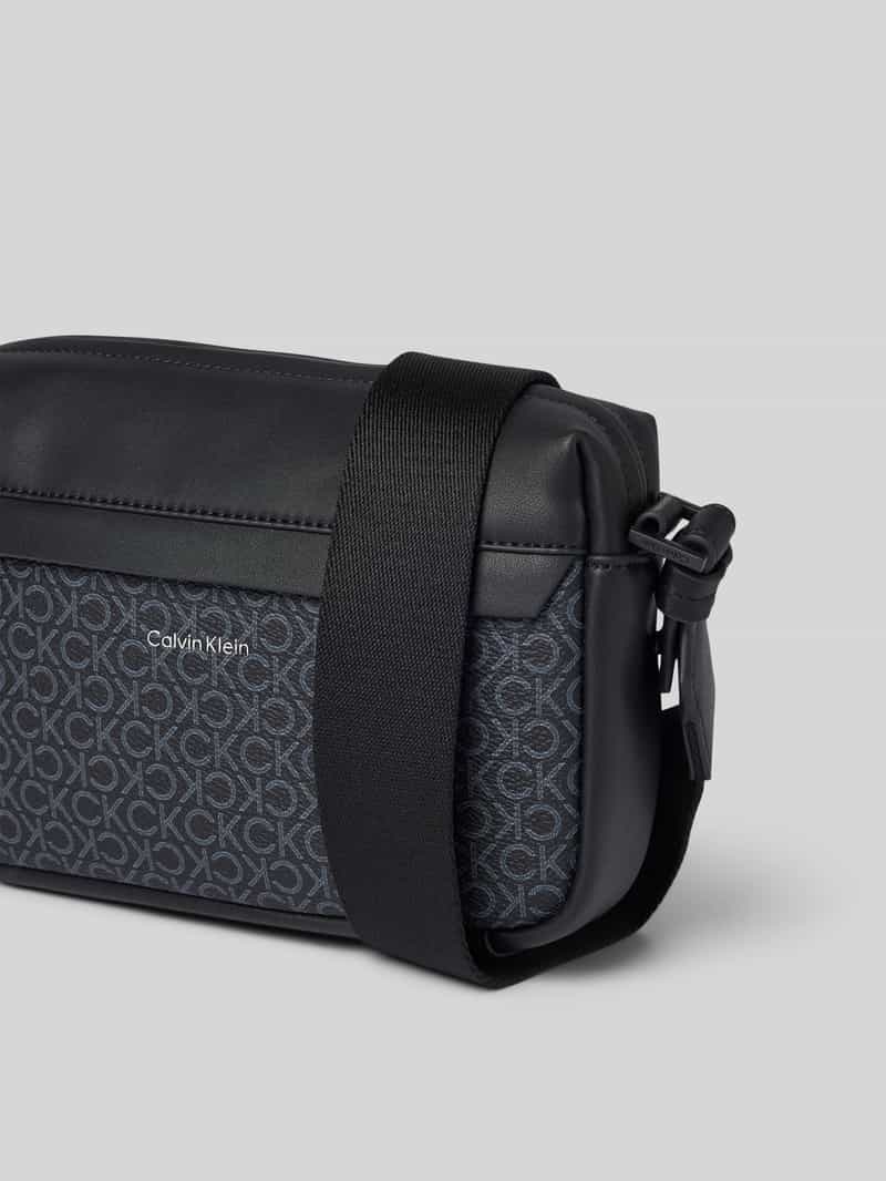 CK Calvin Klein Schoudertas met labelopschrift