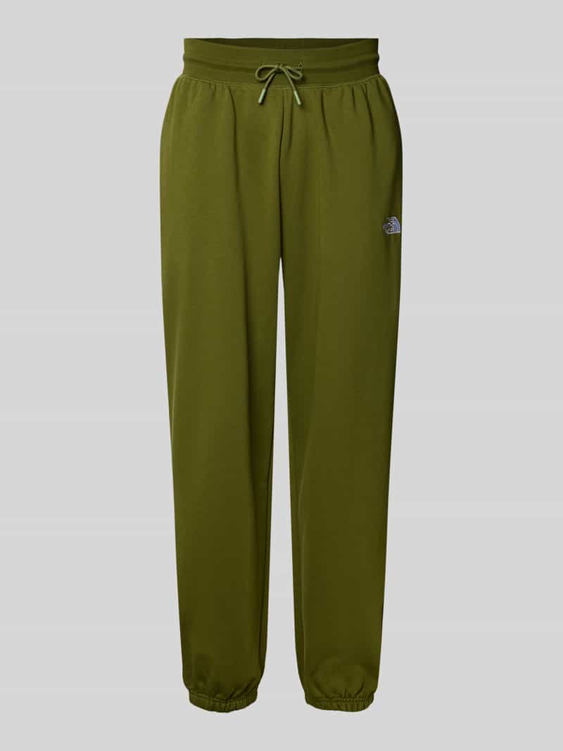 The North Face Regular fit sweatpants met labelstitching