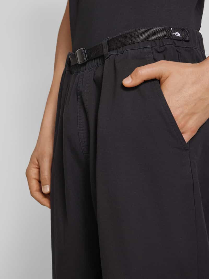 The North Face Regular fit broek met riem en achterzakken