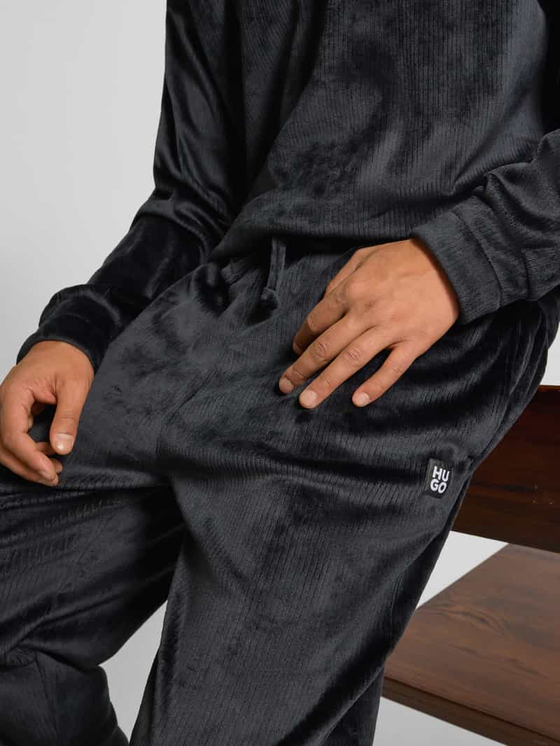 HUGO Comfort fit sweatpants met labelpatch model 'VELVET'