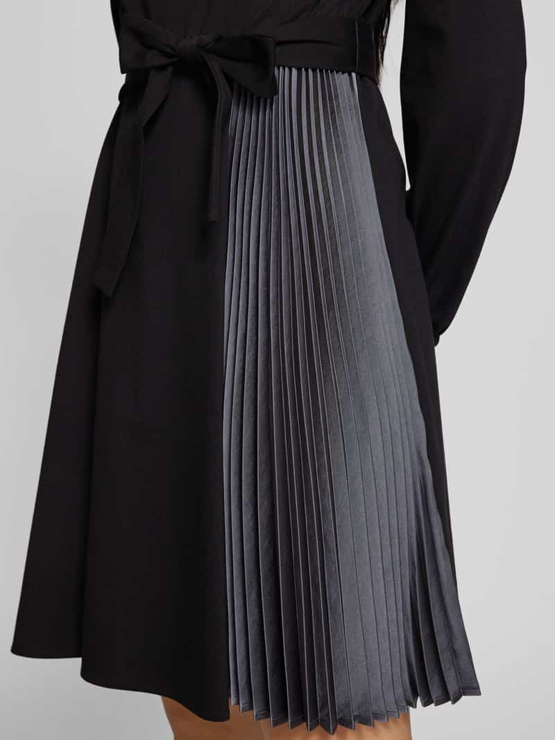 Weekend Max Mara Knielange jurk met tailleriem model 'RIVIERA'