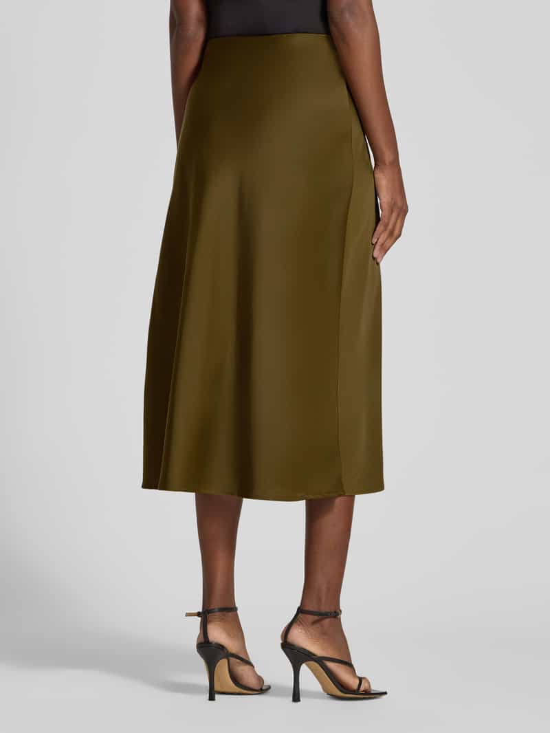 YAS Midirok van satijn model 'PELLA'