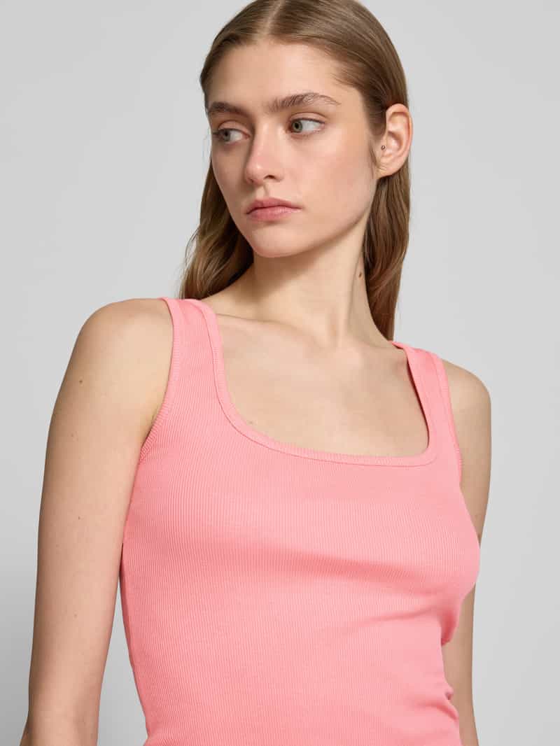 Review Tanktop met vierkante hals