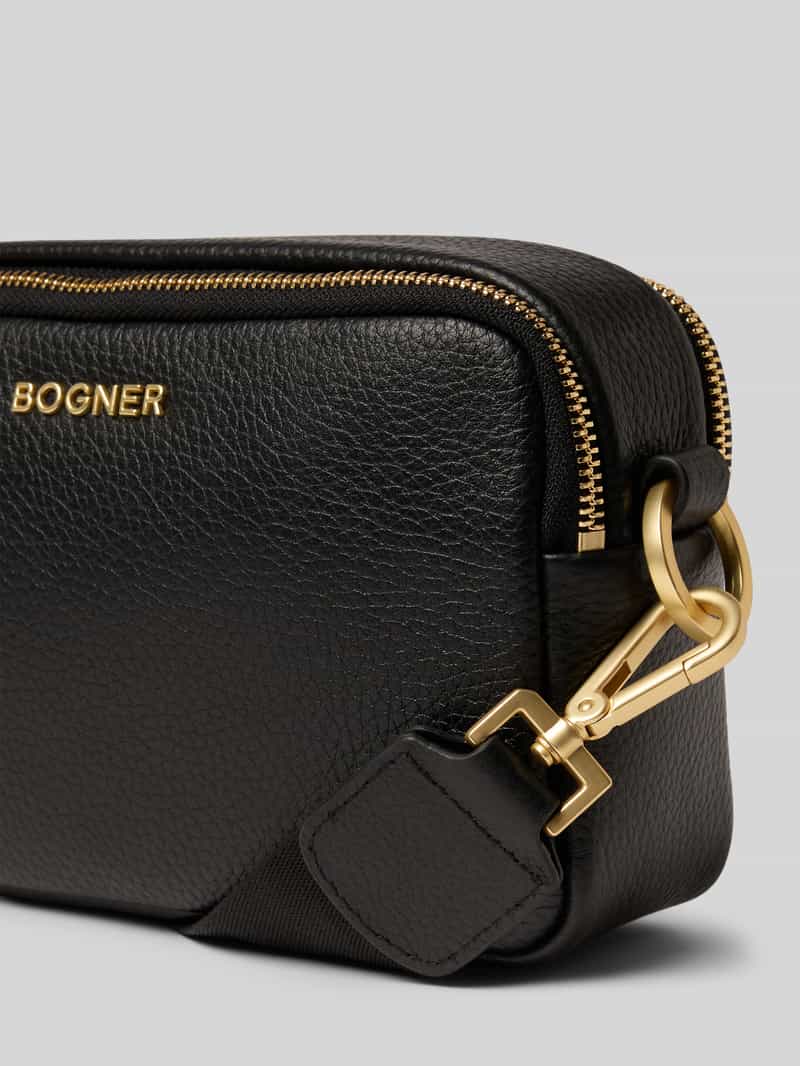 Bogner Schoudertas van leer met labelapplicatie model 'wallis avy'