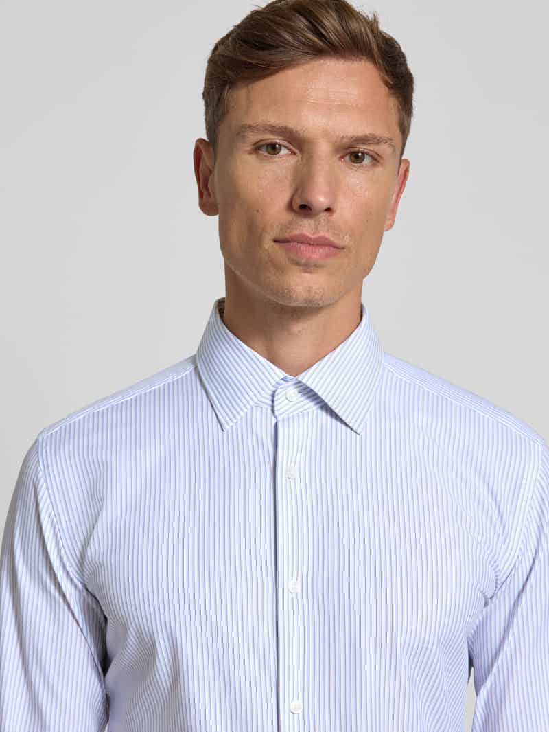 Boss Slim fit zakelijk overhemd met kentkraag model 'HANK'