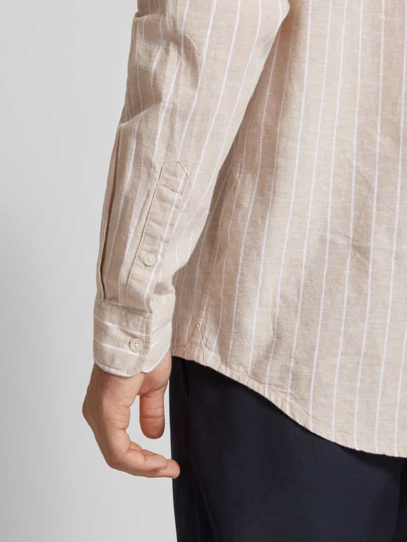 Tommy Jeans Regular fit vrijetijdsoverhemd van een mix van katoen en linnen