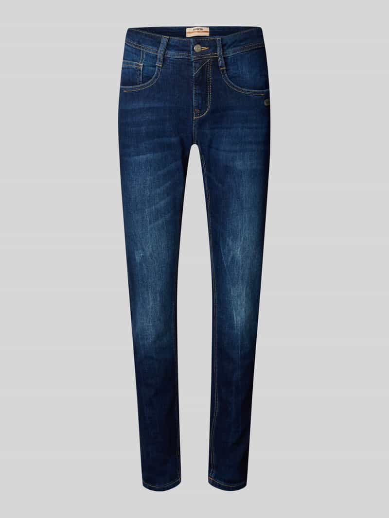 Gang Jeans met steekzakken en labeldetail model 'AMELIE