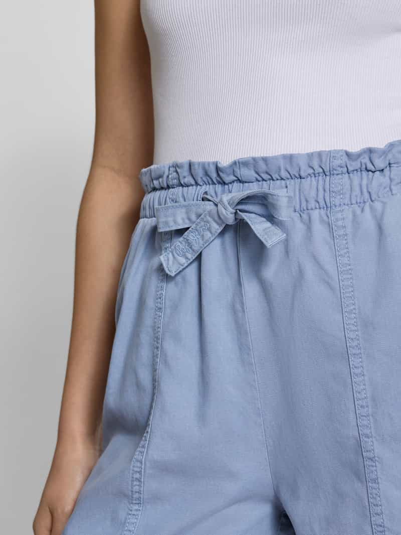 Pepe Jeans Relaxed fit korte broek met steekzakken model 'HADDA'
