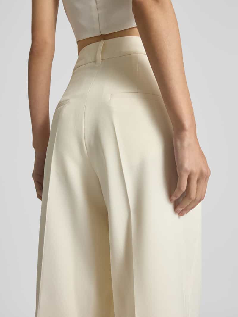 s.Oliver BLACK LABEL Regular fit bandplooibroek met wijde pijpen