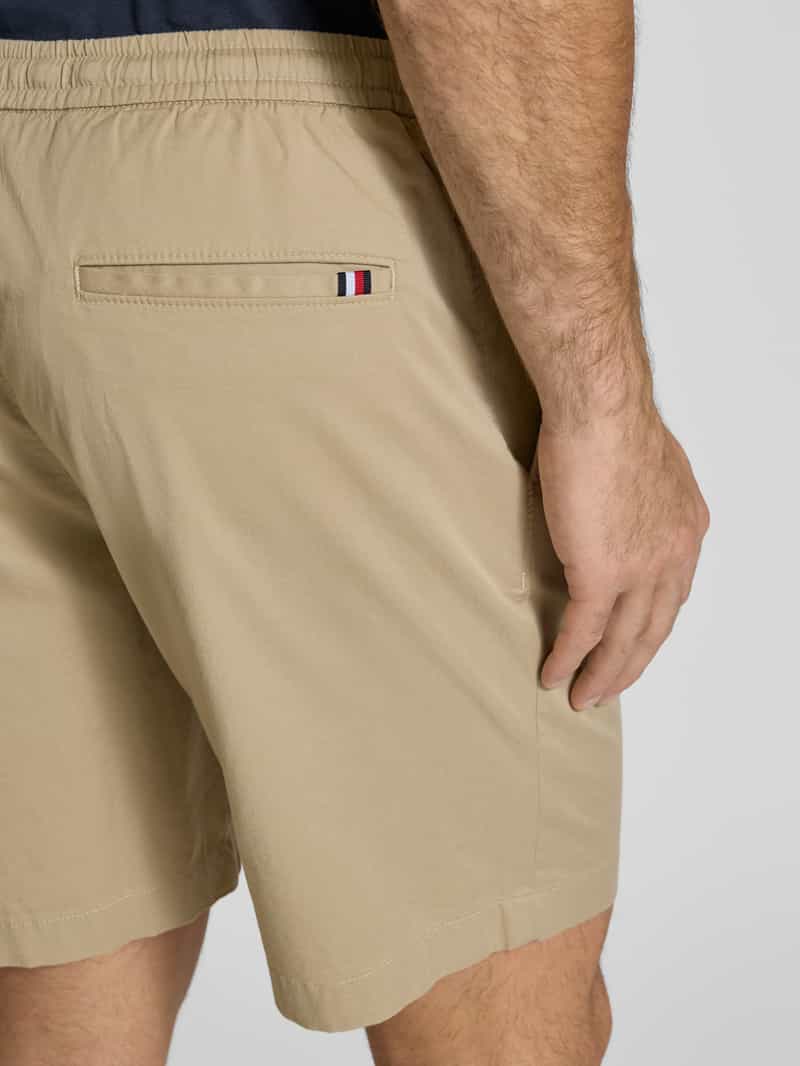Tommy Hilfiger Regular fit korte broek van een mix van katoen en elastaan