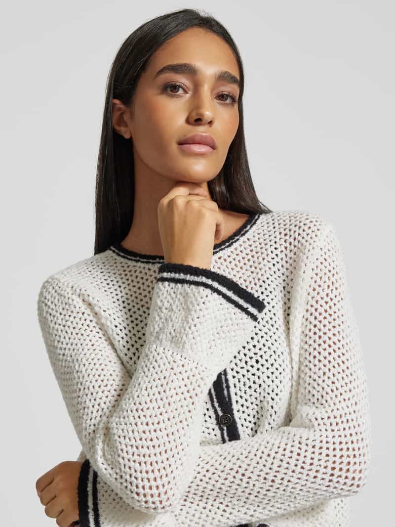 Marc Cain Cardigan met gaatjesmotief