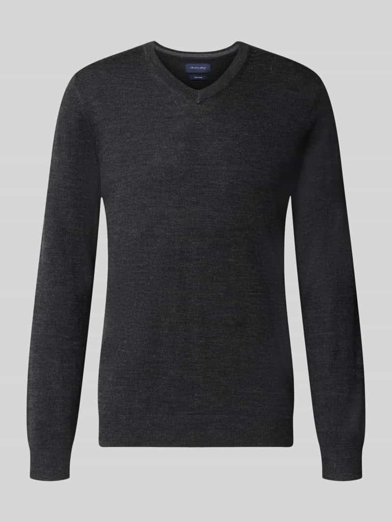 Christian Berg Men Gebreide pullover van wolmix met v-hals