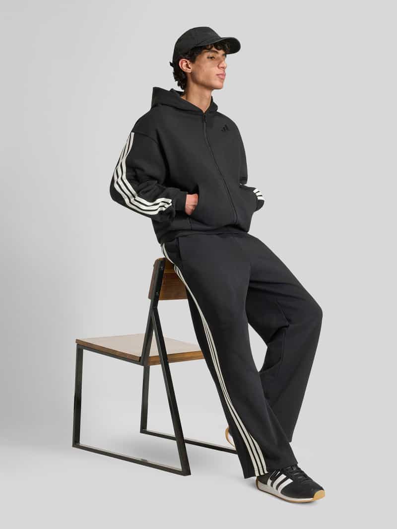 Adidas Kit 3-stripes wide joggers zwart, foto 5