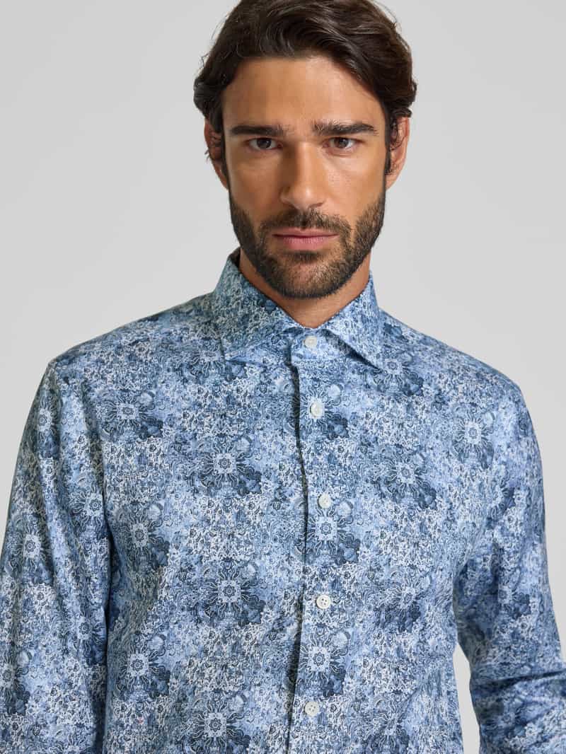 OLYMP SIGNATURE SLIM FIT Slim fit zakelijk overhemd met kentkraag model 'Savio'