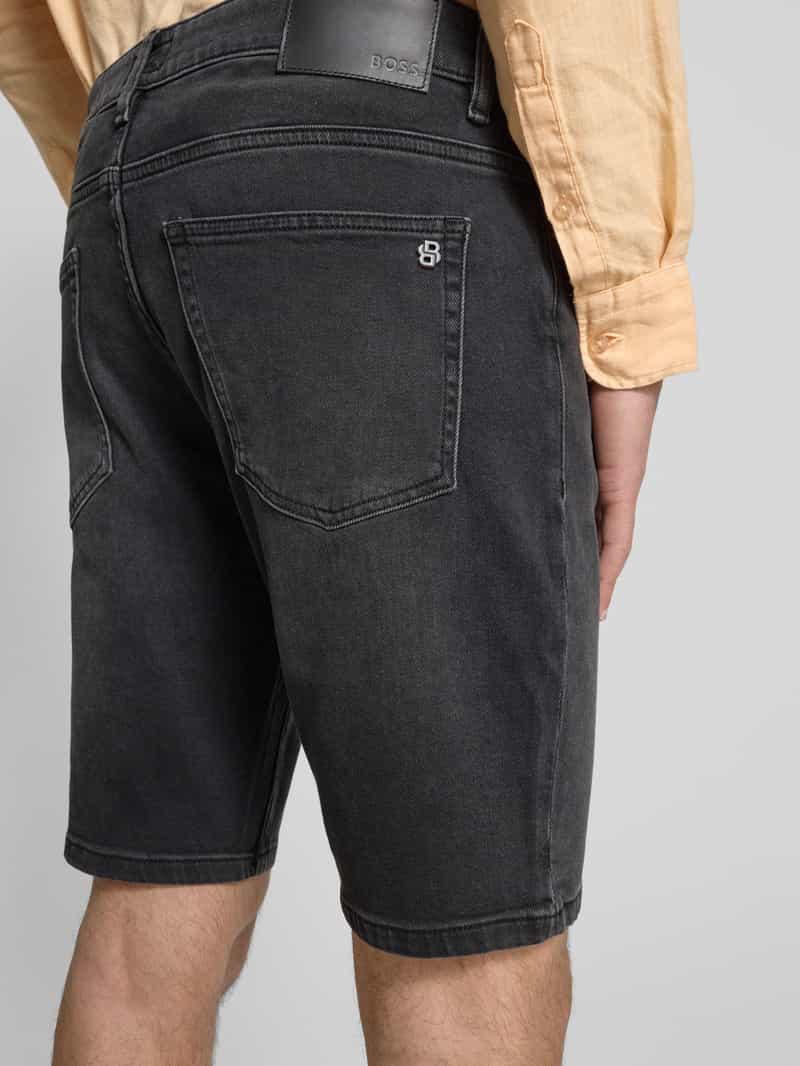 Boss Orange Slim fit korte jeans met steekzakken model 'Delaware'