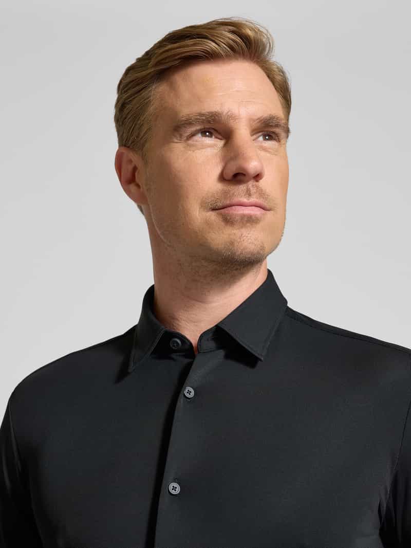 Boss Slim fit zakelijk overhemd met kentkraag model 'ROAN'