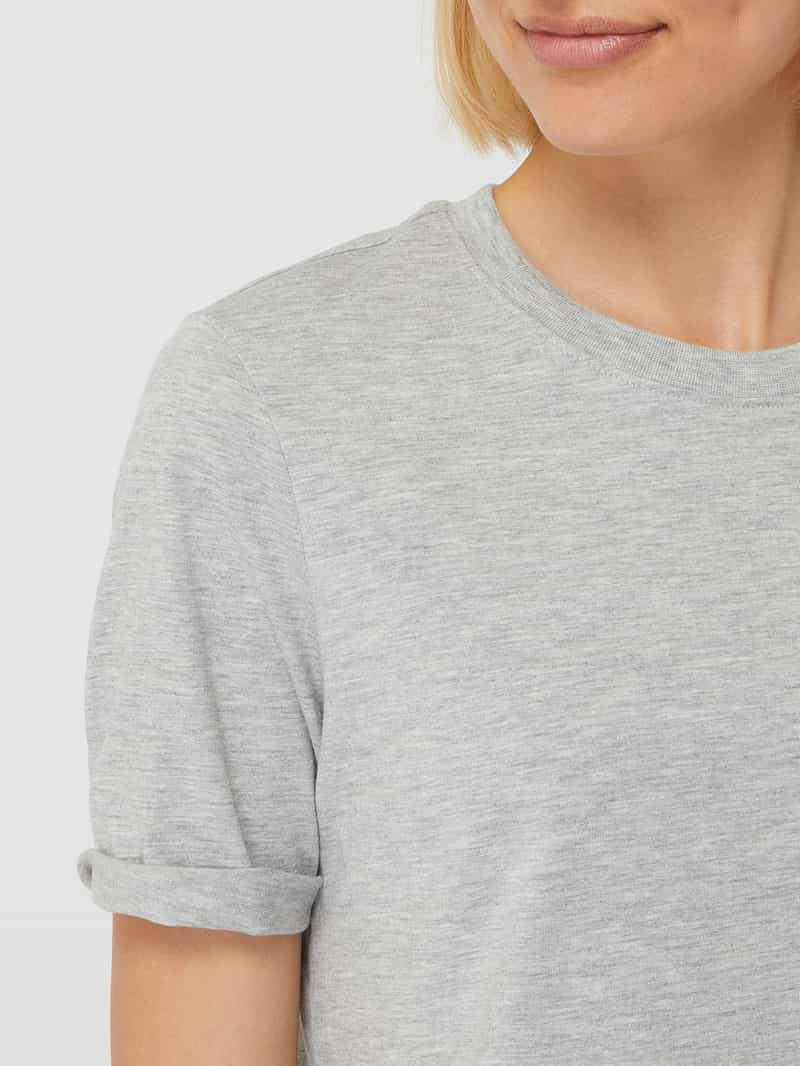 Pieces T-shirt met vaste mouwomslagen