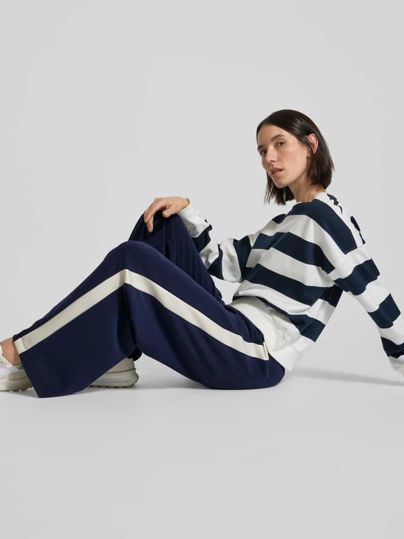 Rich & Royal Straight leg stoffen broek met galonstrepen