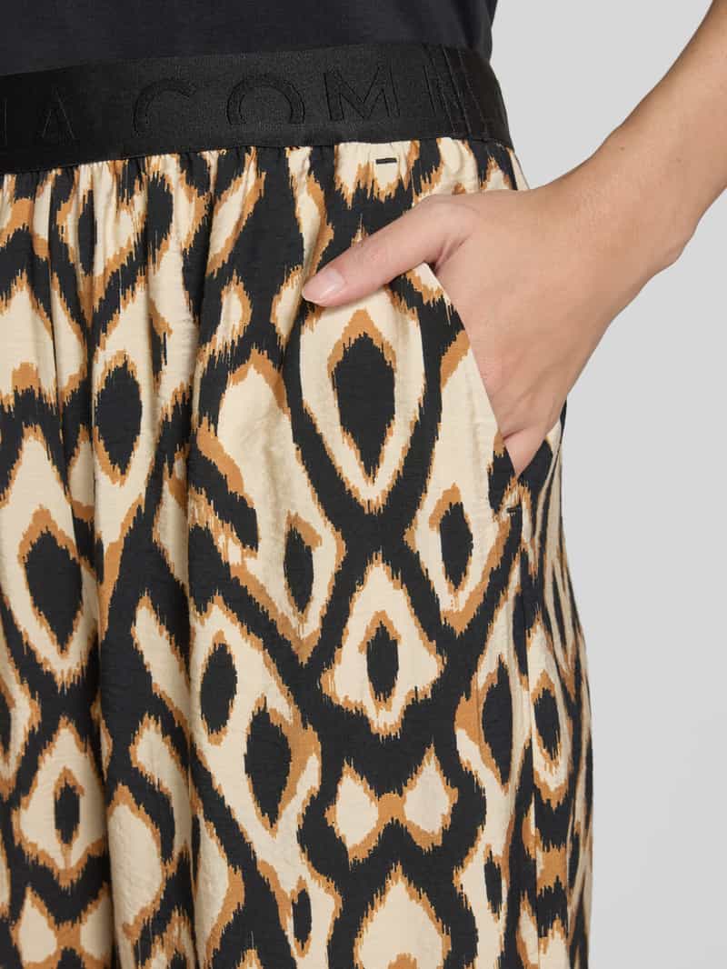 comma Relaxed fit marlenebroek van viscosemix met een elastische band