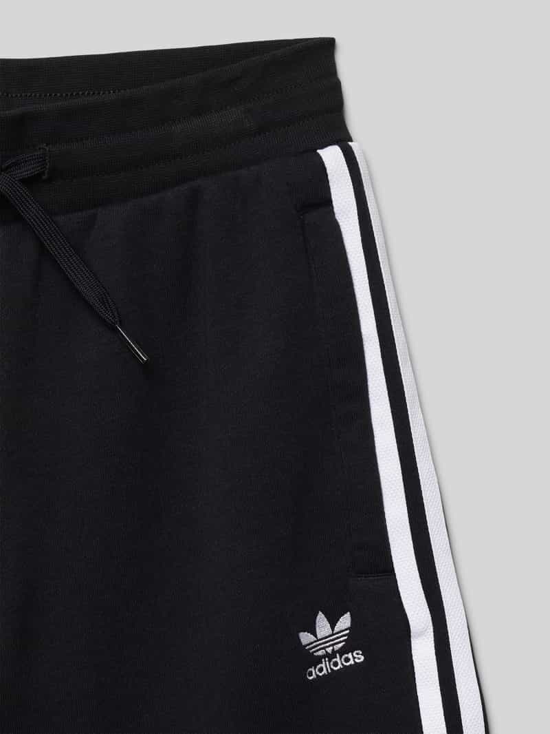 adidas Originals Regular fit sweatshorts met labelstitching