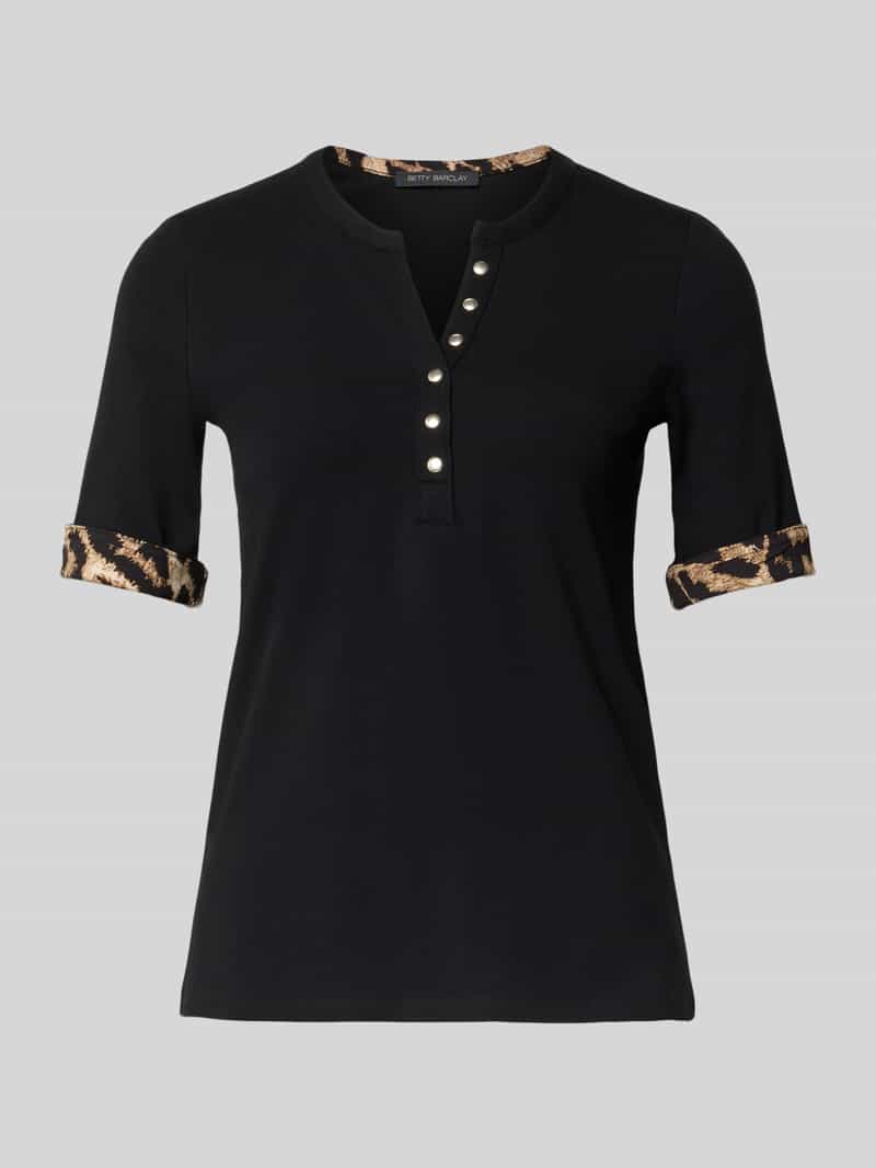 Betty Barclay T-shirt met V-hals en knoopsluiting