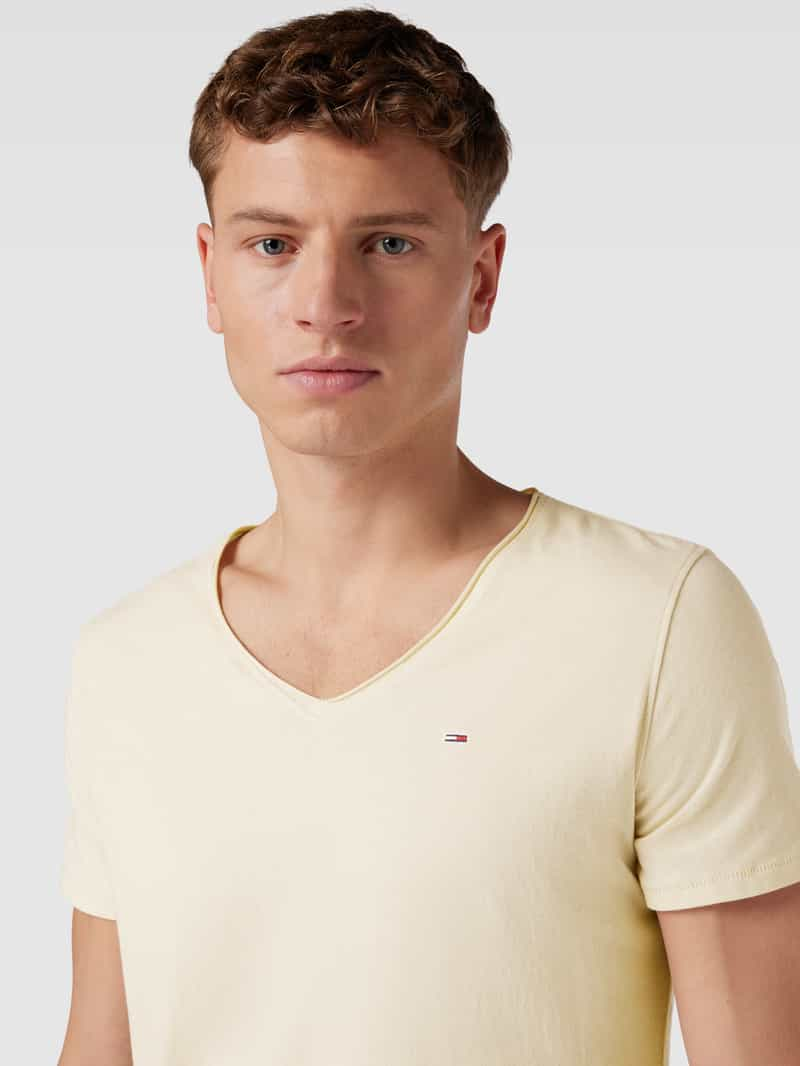 Tommy Jeans T-shirt met V-hals en labelstitching