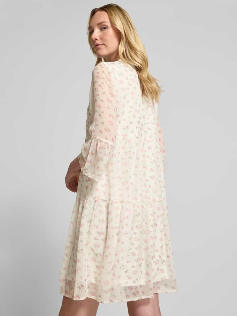 Vero Moda Getailleerde mini-jurk met semi-transparante mouwen model 'SMILLA'