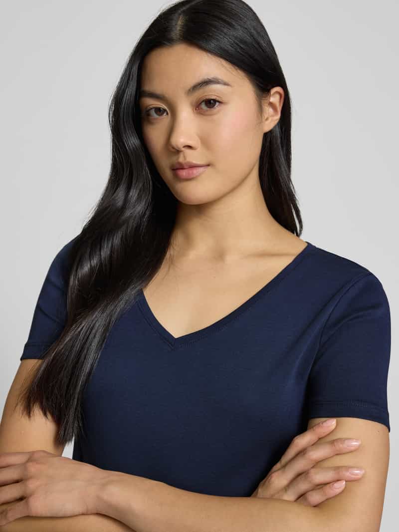 Christian Berg Woman T-shirt met V-hals