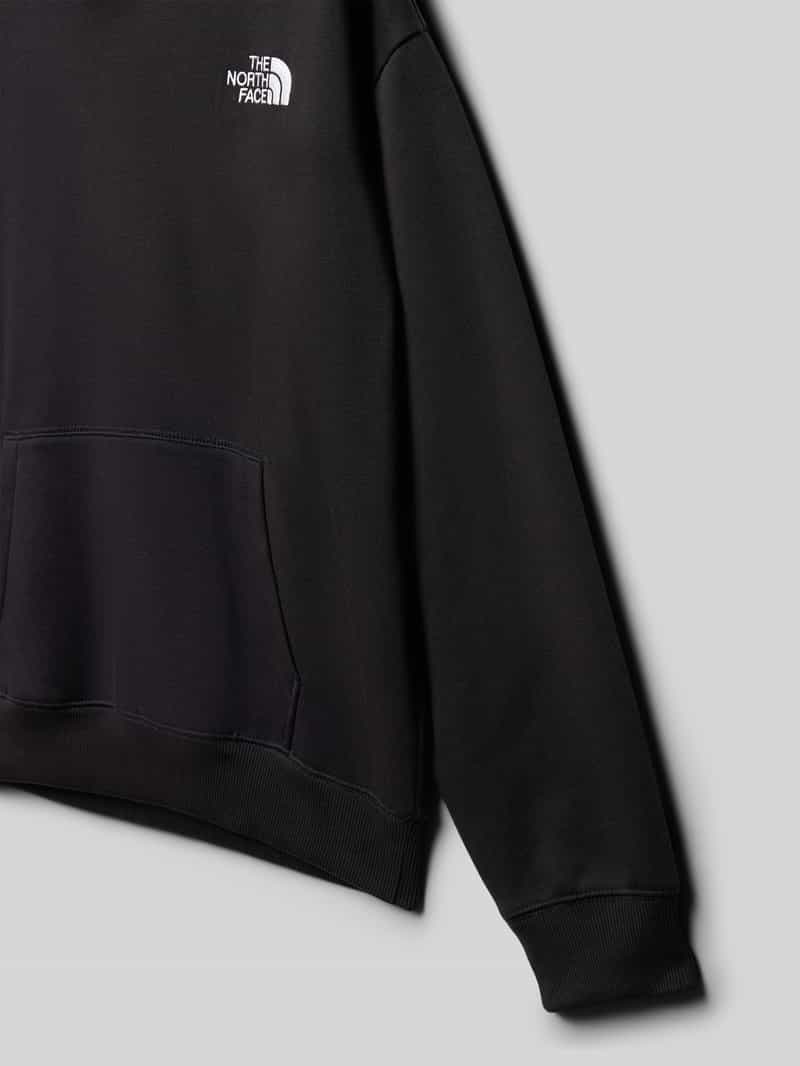 The North Face Oversized hoodie met logostitching model 'Teen'