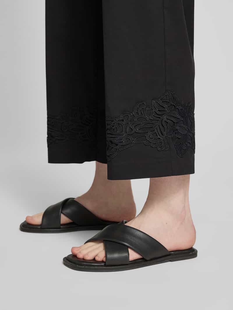 BRAX Broek in verkorte pasvorm met labeldetail model 'MAINE'