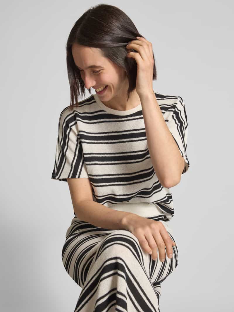 Christian Berg Woman T-shirt met geribde ronde hals