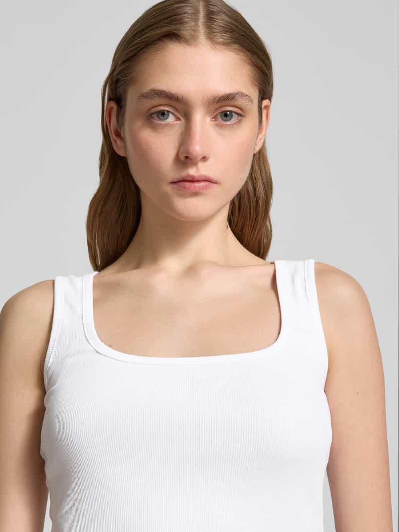 Review Tanktop met vierkante hals