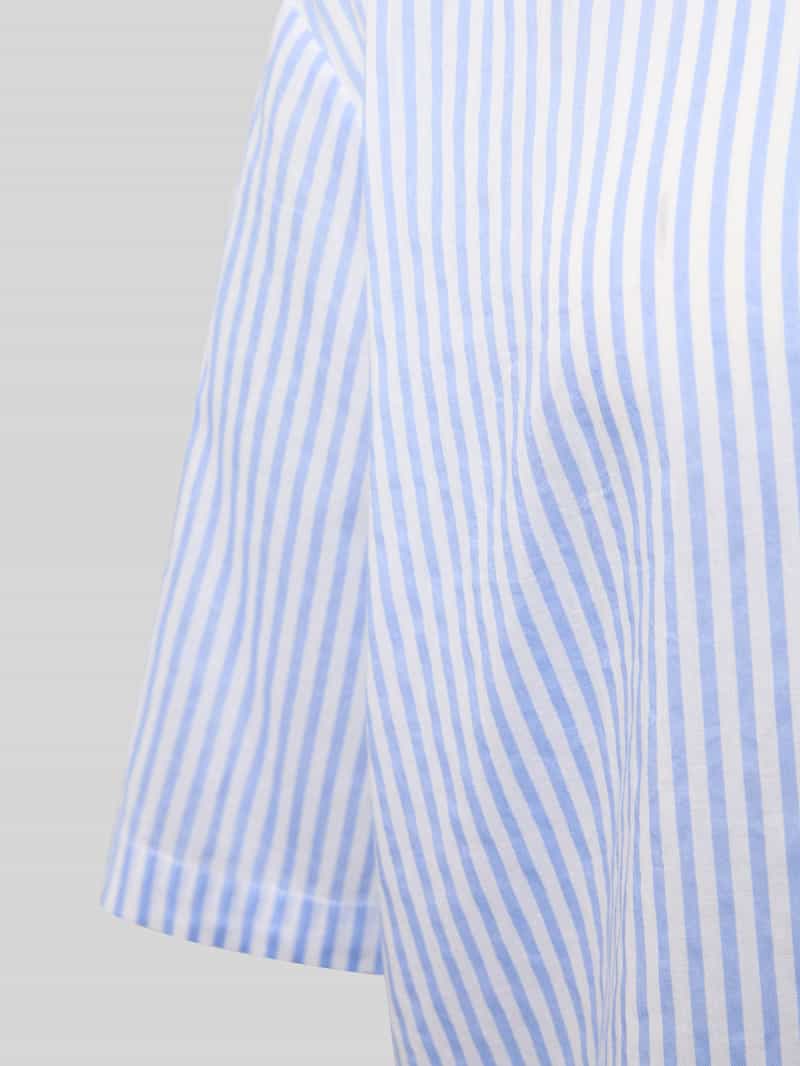 Christian Berg Woman Blouse met borstzak en afgeronde zoom