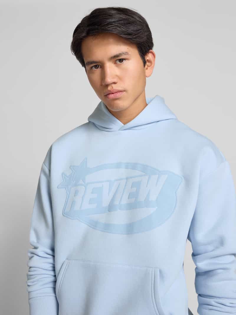 REVIEW Hoodie met capuchon en kangoeroezak