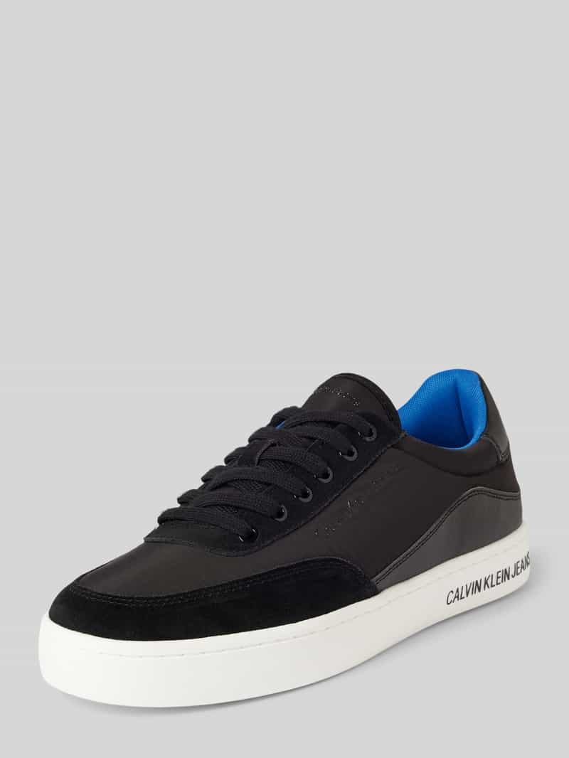 Sneakers met labelprint