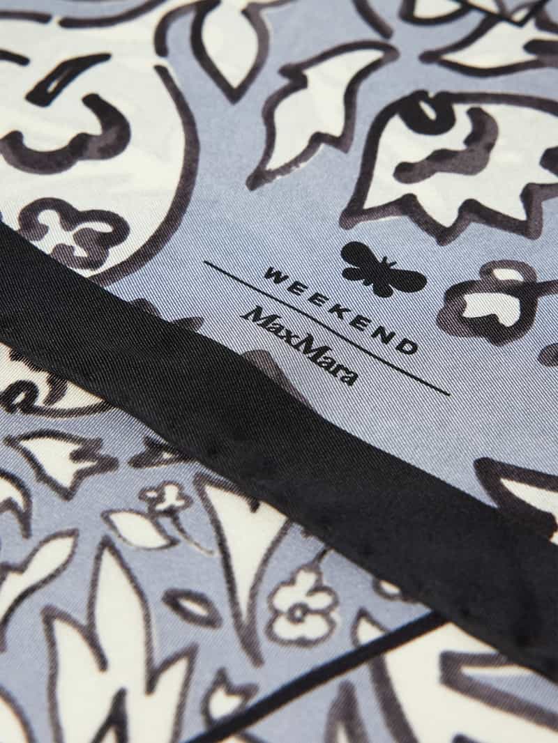 Weekend Max Mara Sjaal van zijde met labelprint model 'ONESTO'