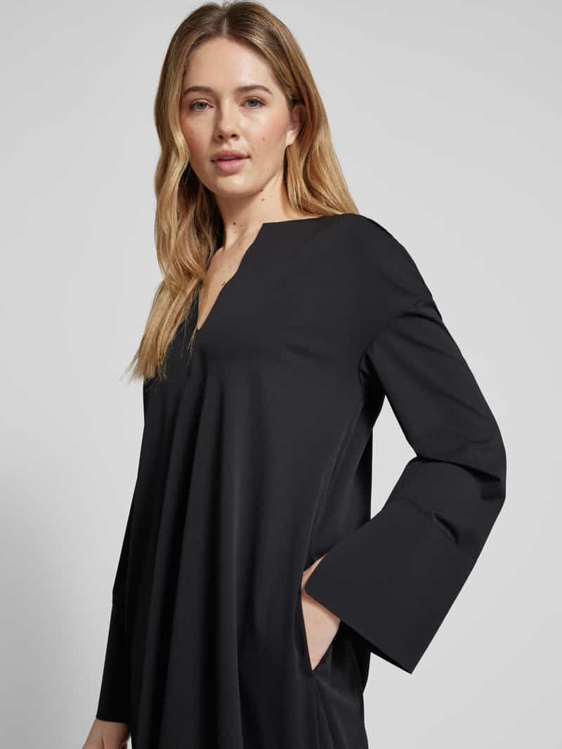 MM Midi-jurk met V-hals model 'RAPACE'