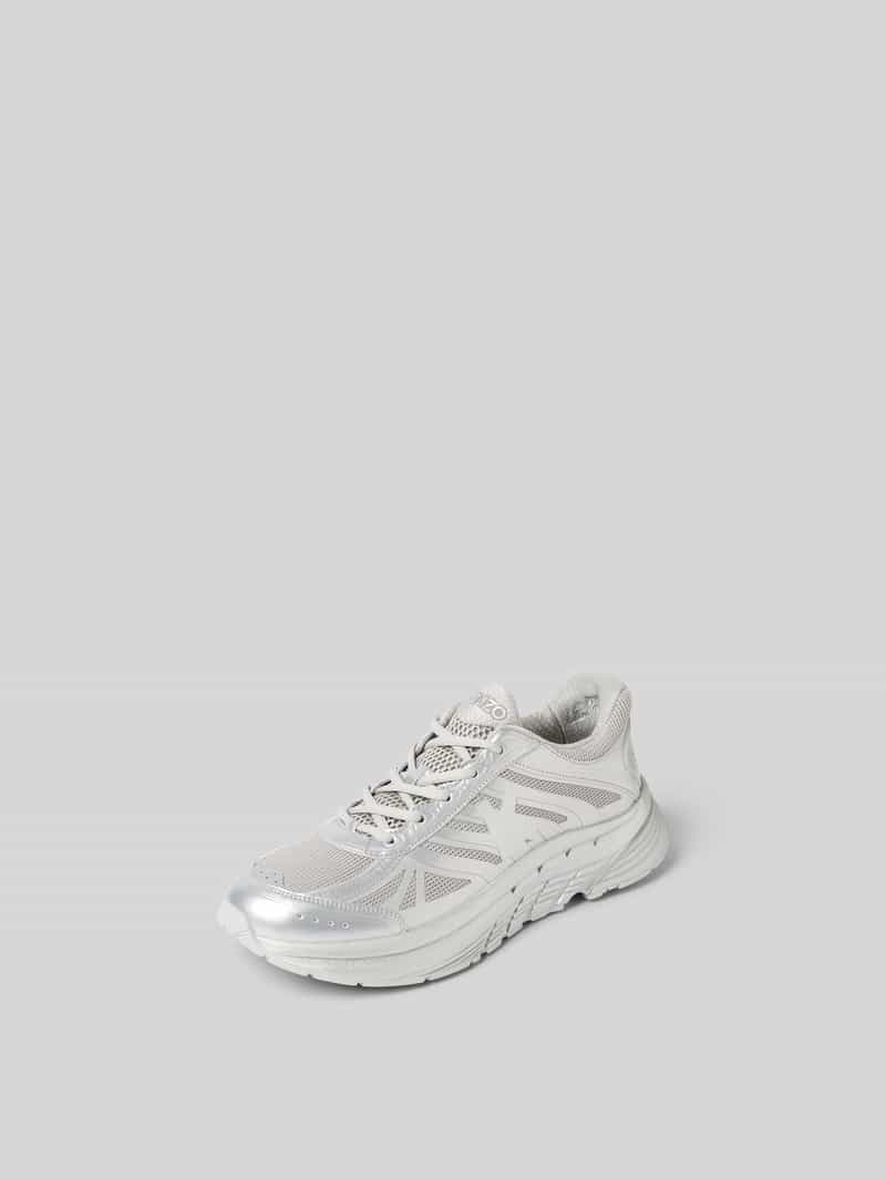 Sneakers met vetersluiting