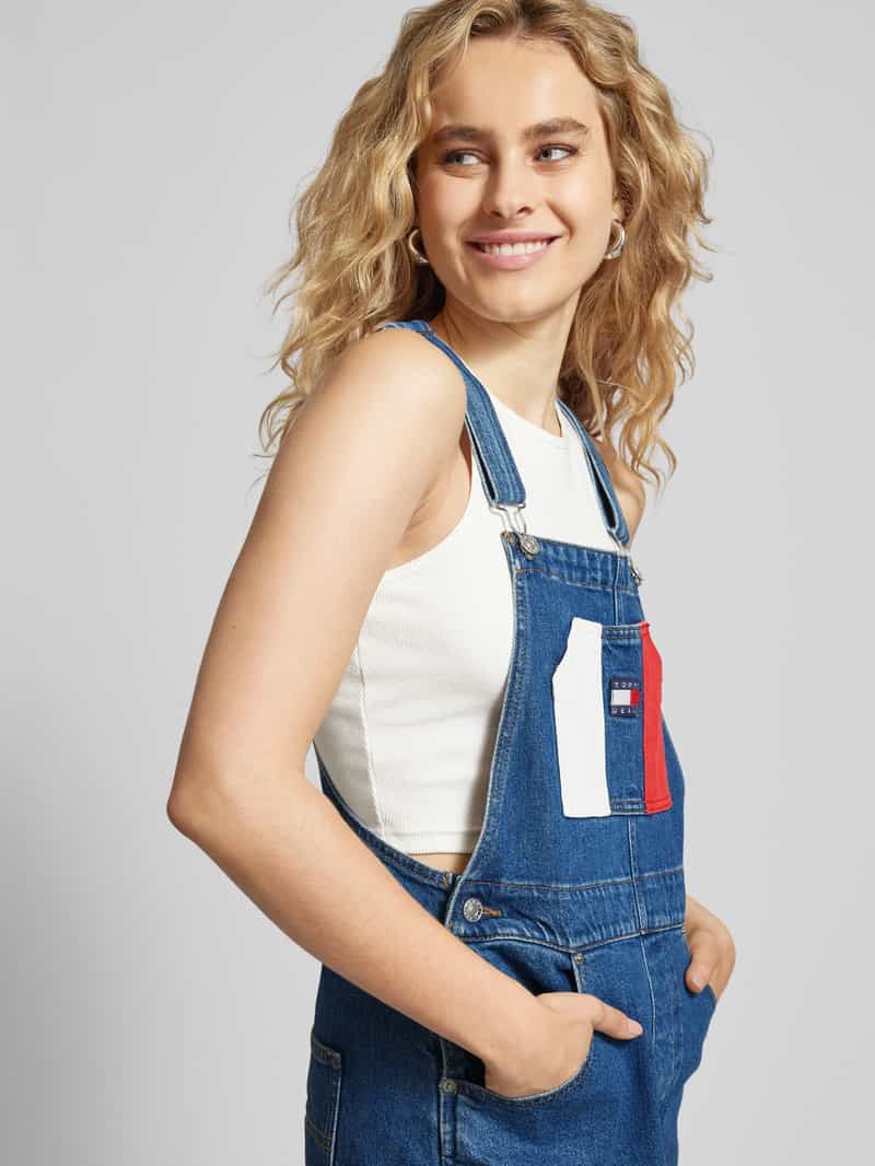 Tommy Jeans Knielange tuinjurk met labelbadge model 'DUNGAREE'
