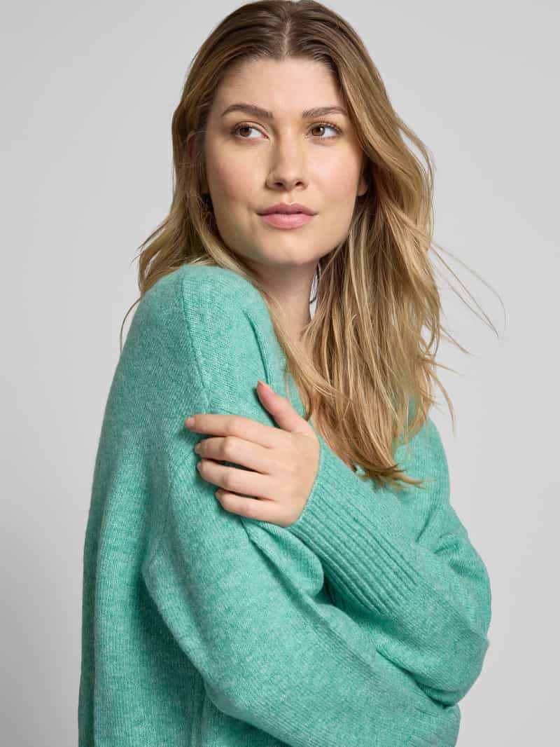 Tom Tailor Denim Loose fit gebreide pullover met katoen en V-hals
